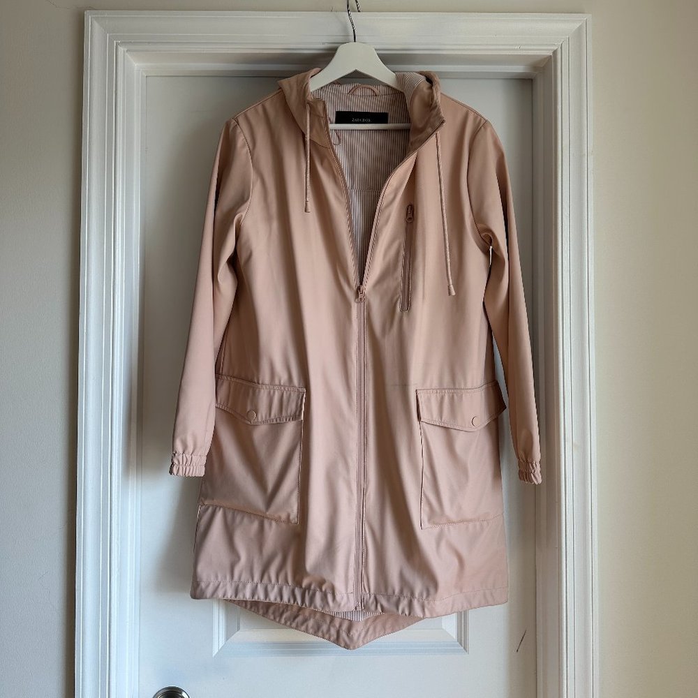 Zara Pink Raincoat Size Medium